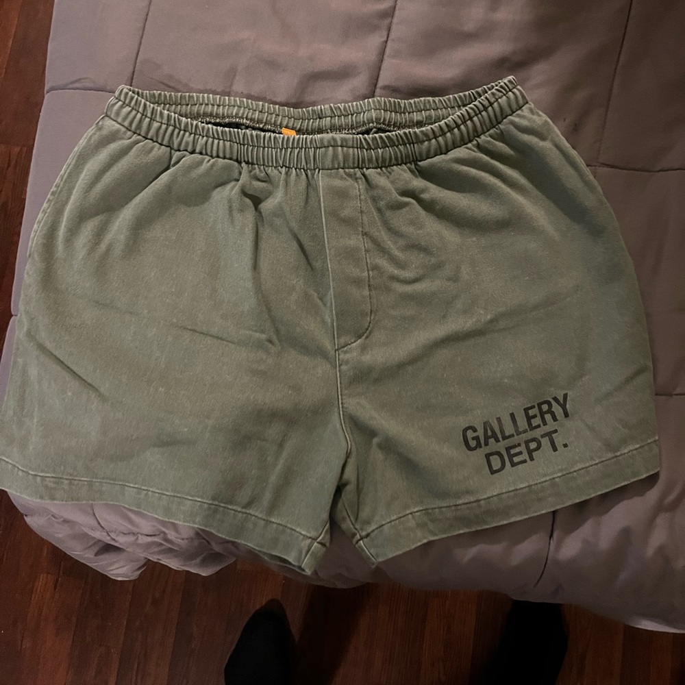 Gallery dept green zuma short L